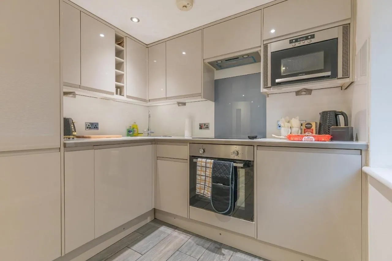 Luxury Hollywood Getaway In The Heart Of The City Brighton Apartamento